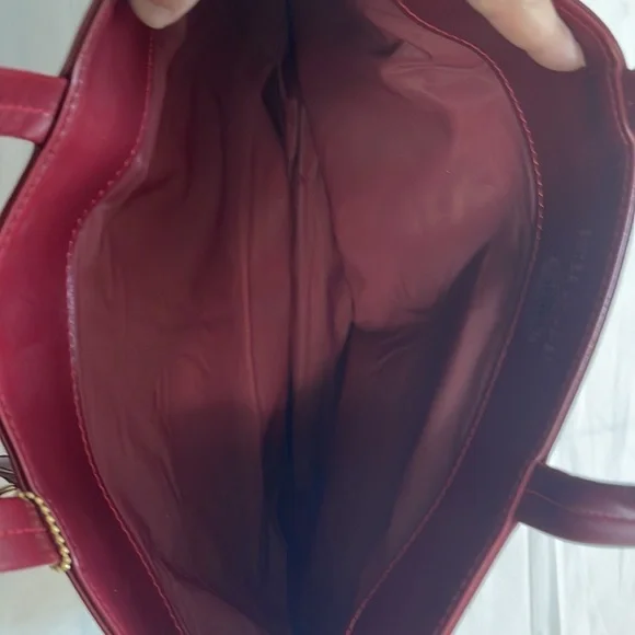 Estée Lauder womens cranberry pocketbook - Picture 7 of 10